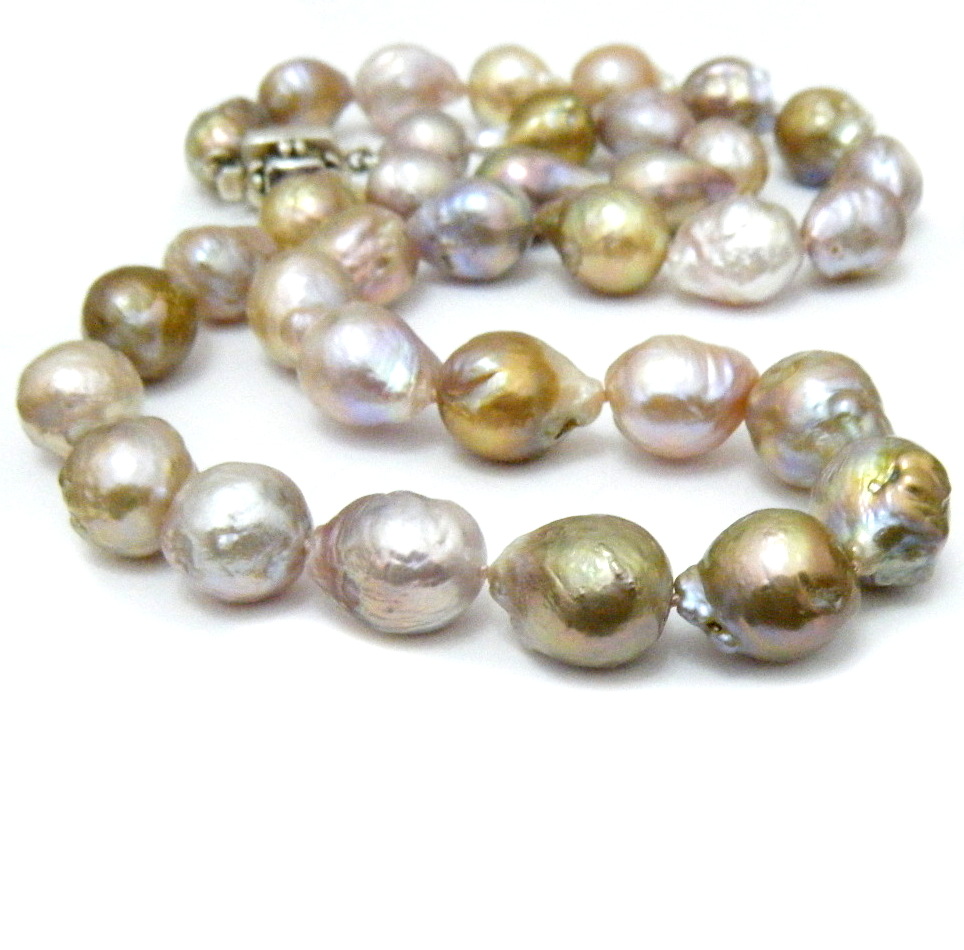 Pastel Multicolour Ripple Pearls Necklace